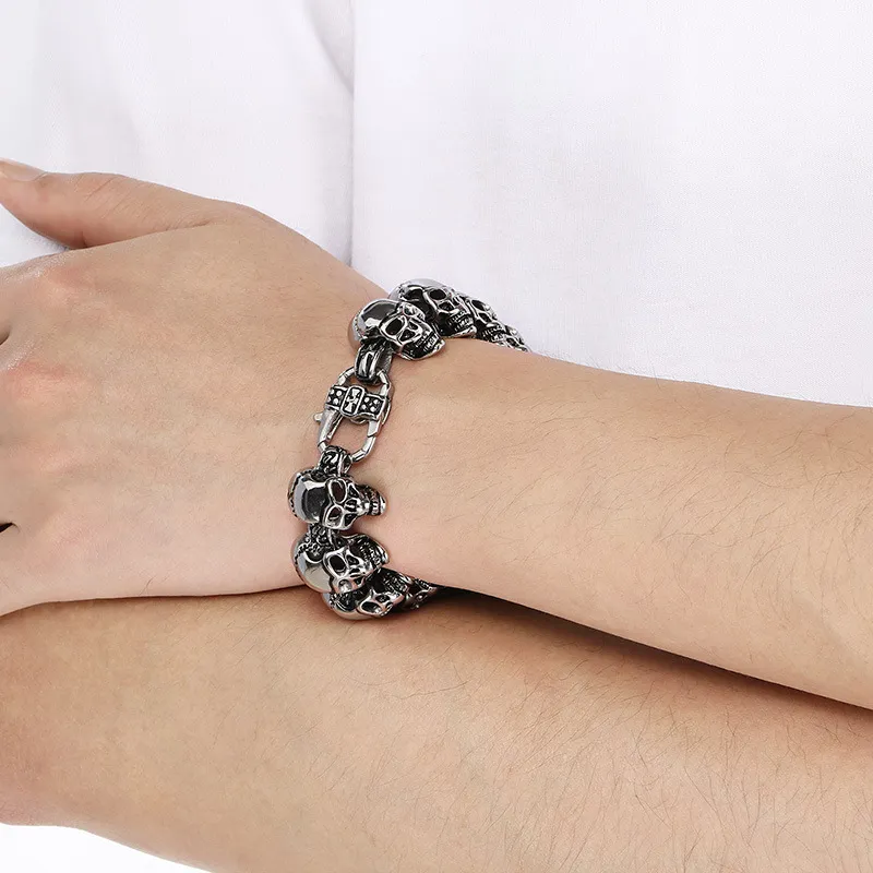 Hip-Hop Skeleton Men's Stainless Steel Bracelet Neclace Creative Polished Skull Jewelry Set