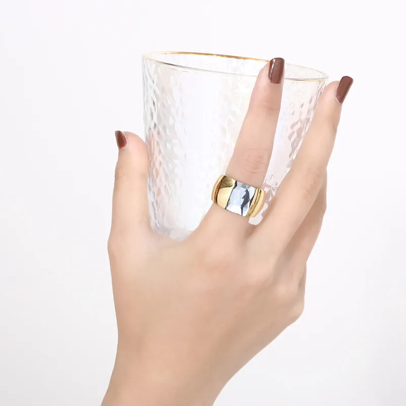 Fashionable Trendy Ladies Stainless Steel Multi-Color Personalized Glass Wide Ring Jewelry