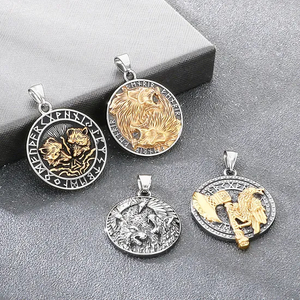 Nordic Viking Mythical Battle Axe Crow Totem Accessory Retro Mighty Double Wolf and Crow Stainless Steel Men's Pendant