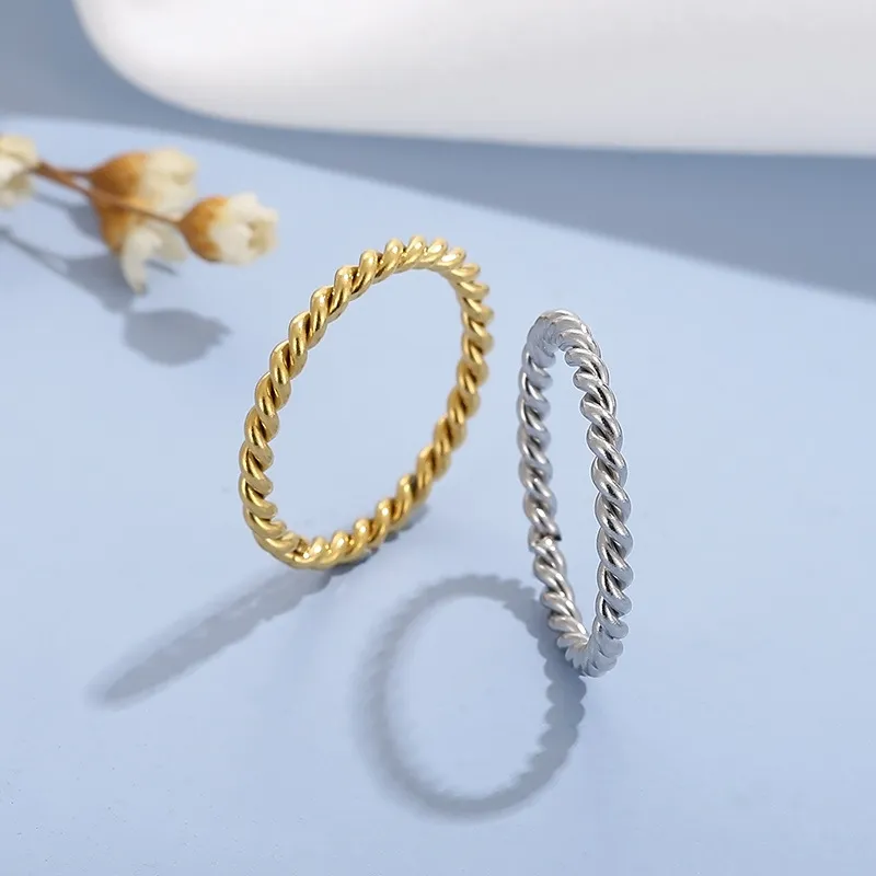 Fashion Simple Style Men and Women Universal Stainless Steel Fried Dough Twists Plain Ring Jewelry