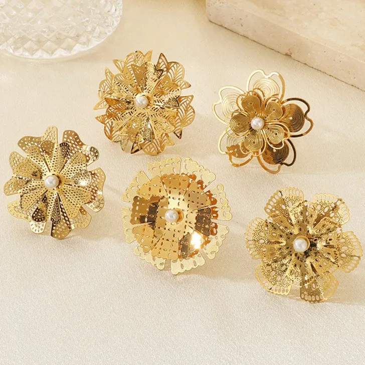 Premium Multi-Layer Court Ring in Gold with Diamonds