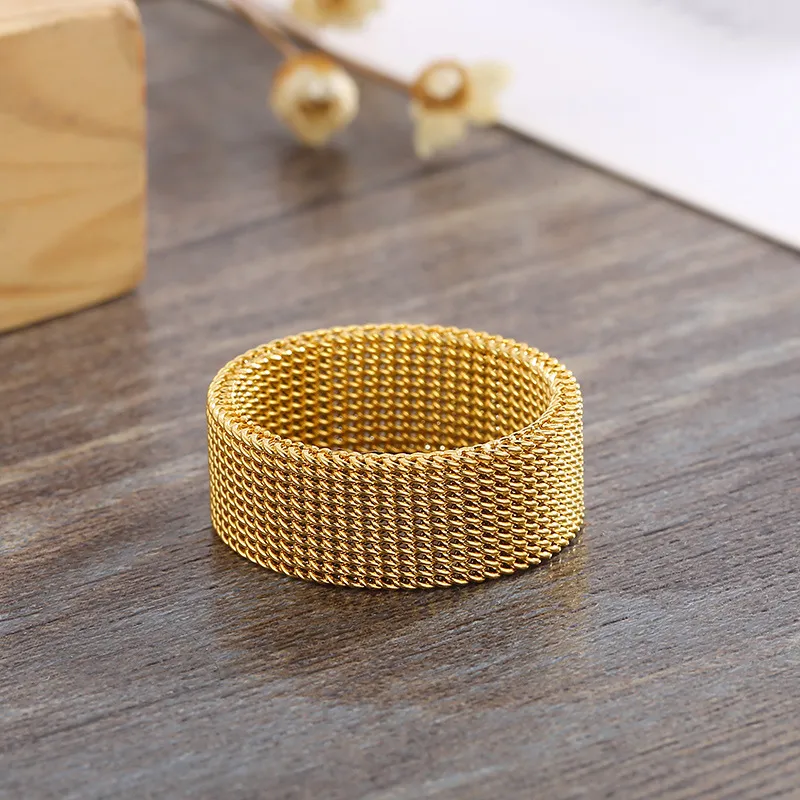 Deformable Neutral Stainless Steel Ring with Innovative Mesh Surface