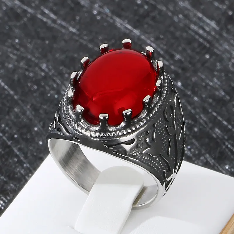 Vintage Viking Court Style Luxury Fashion Jewelry-Inlaid Carved Stainless Steel Men's Ring