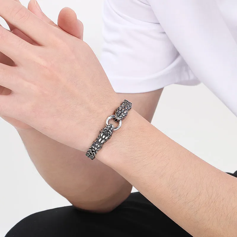European and American Cold Style Stainless Steel Double Snake Head Bracelet Personalized Retro Trendy Jewelry for Men