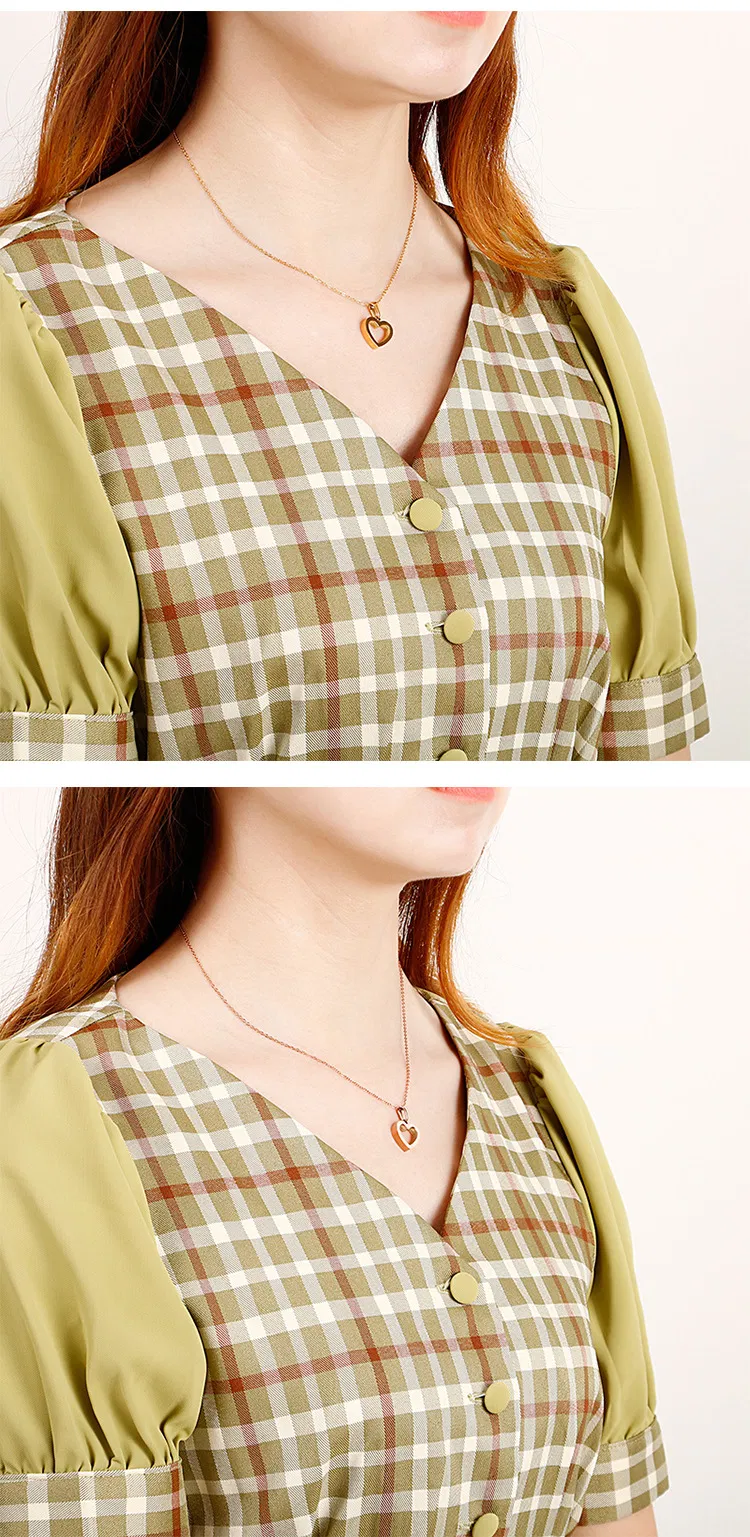 Fashion Stylish Necklace for Women Heart Shaped Steel Necklace
