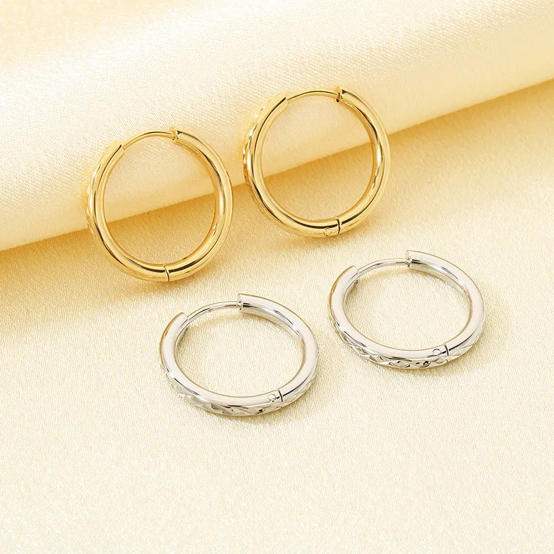 Korean Fresh Textured Geometric Hoop Stainless Steel Huggie Earrings Daily Jewelry Summer