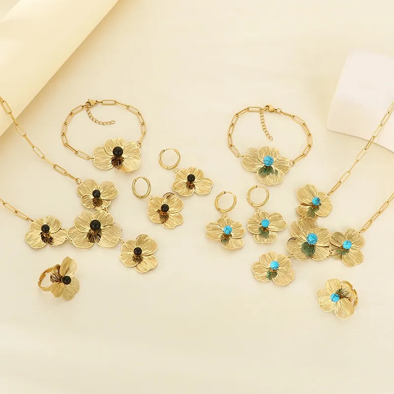 Retro Hollow Floral Core Flower Jewelry Set Tassel Stainless Steel 4-Piece Jewelry Set