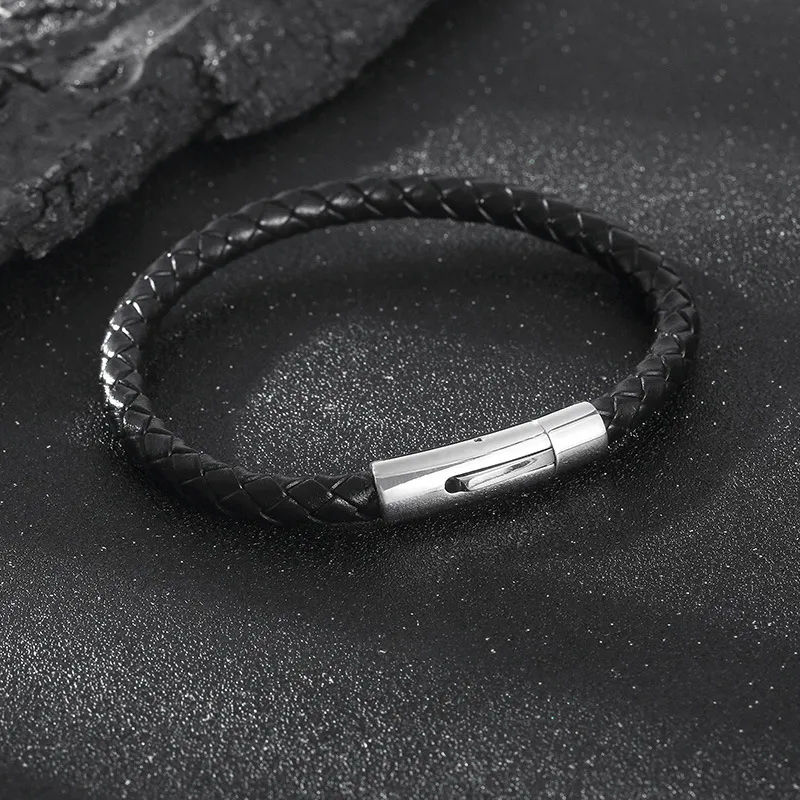 Men's Personalized Leather Rope Weaving Bracelet Stainless Steel Snap Button Trendy Men's Simple Plain Circle Bracelet