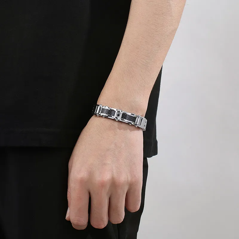Fashion Creative Chain Stainless Steel Men's Magnetic Buckle Gold Plated Zircon Bracelet