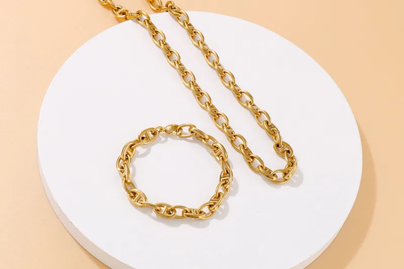 Women Fashion Nose Chain Titanium Necklace 316 Ss Sweater Necklace