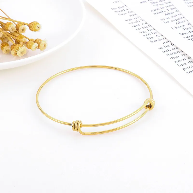 Factory Wholesale Adjustable Steel Wire Coil Bracelets Multi-Color Adjustable Stainless Steel Bangles for Women