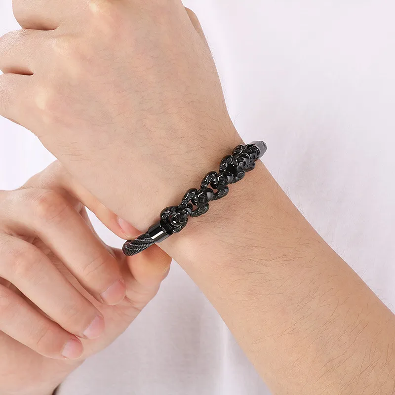 Retro Style Men's Stainless Steel Wire Waistband Punk Skull Bangle Bracelet