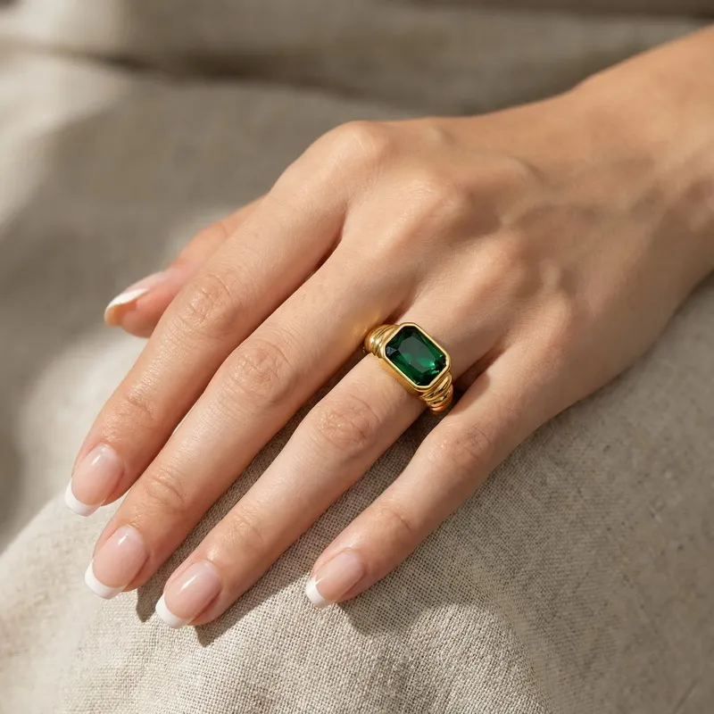Personalized Twisted Cable Pattern Ring Multi-Color Rectangular Glass Inlaid Stainless Steel Ring Wholesale