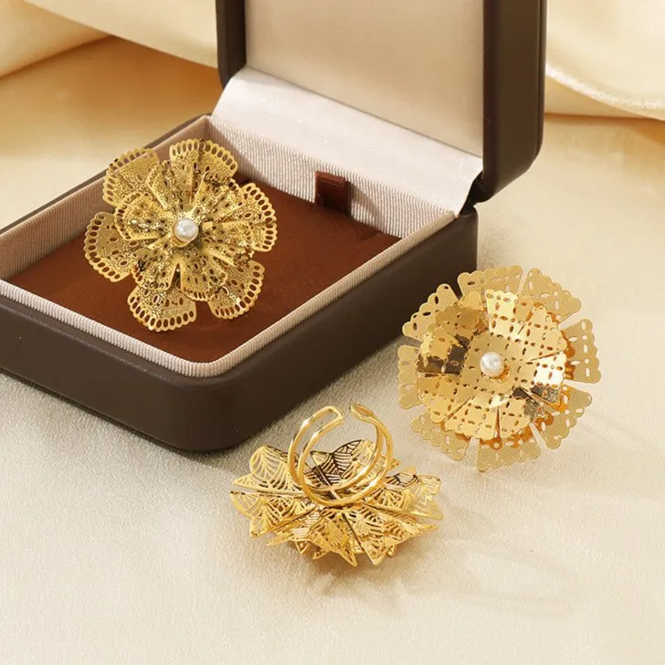 Premium Multi-Layer Court Ring in Gold with Diamonds