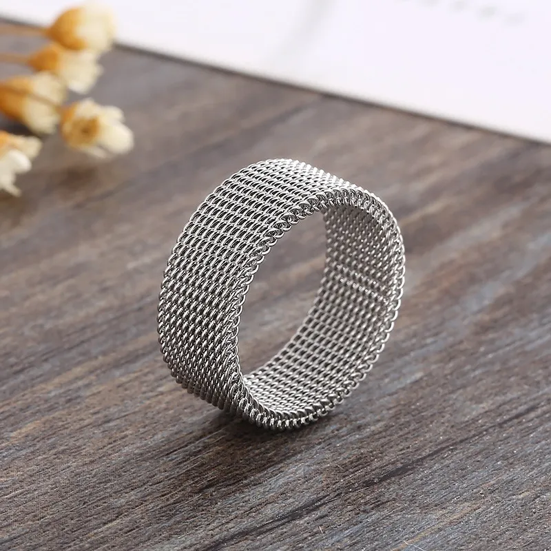 Deformable Neutral Stainless Steel Ring with Innovative Mesh Surface