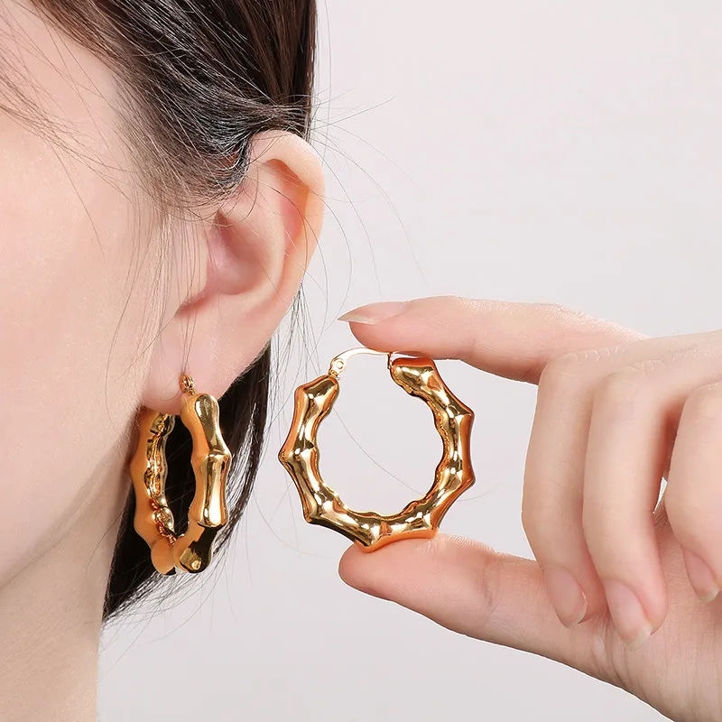 Fashion Stainless Steel U-Shaped Bamboo Hollow Earrings Personalized 18K Vacuum Gold-Plated Earrings