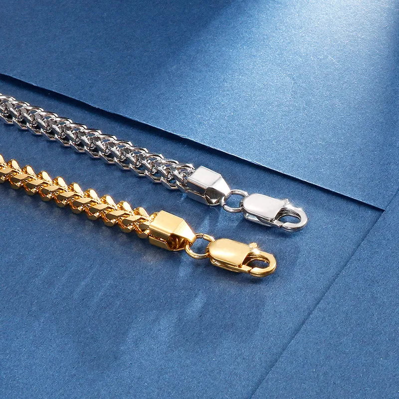 Japanese and Korean Fashionable and Minimalist Men's Skeleton Chain Necklace, Personalized and Versatile Stainless Steel Reversible Bracelet Set