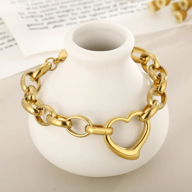 Fashion Stainless Steel Heart Pendant Earrings Bracelet Necklace Set Jewelry Accessories