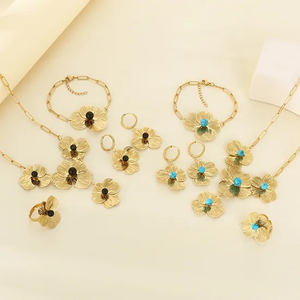 Retro Hollow Floral Core Flower Jewelry Set Tassel Stainless Steel 4-Piece Jewelry Set