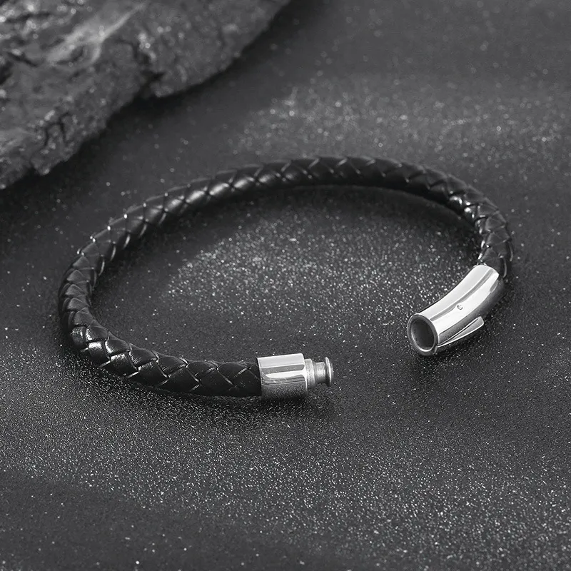 Men's Personalized Leather Rope Weaving Bracelet Stainless Steel Snap Button Trendy Men's Simple Plain Circle Bracelet