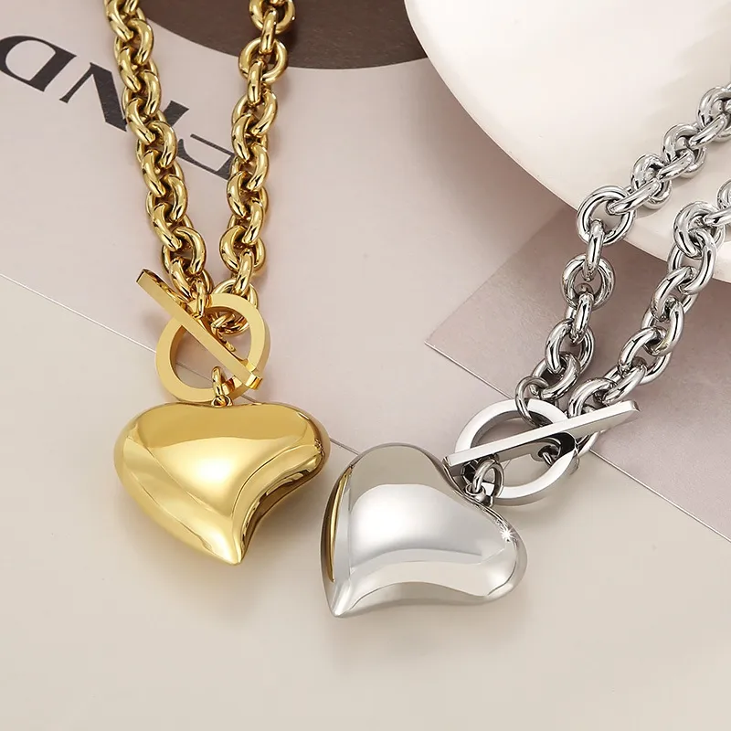 Simple Love Necklace Bracelet Stainless Steel Hollow Peach Heart Jewelry Set