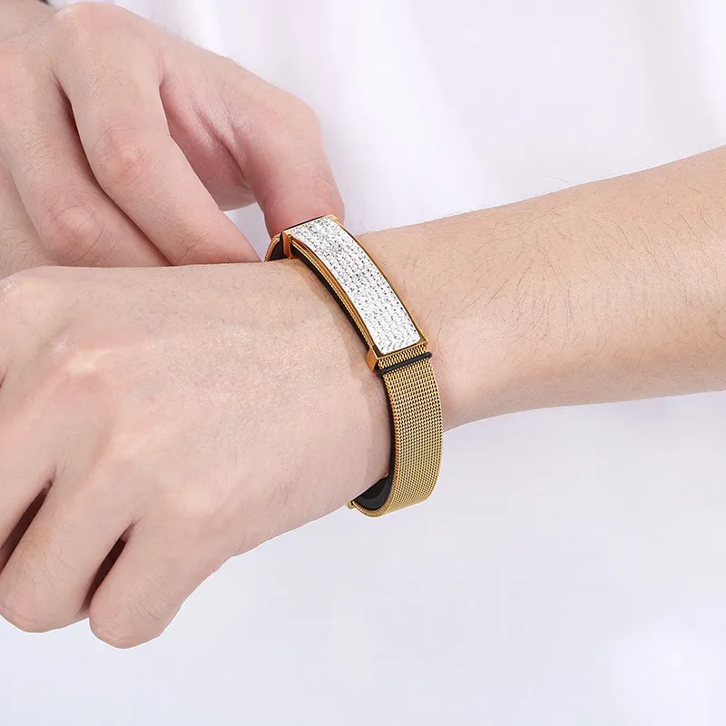 European and American Jewelry Straps, Woven Leather Curved Bracelets, Stainless Steel Bracelets That Can Be Engraved with Letters
