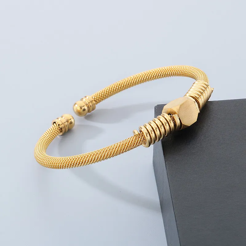 Stainless Steel Mesh Bangle with Multiple Colors to Choose From, Suitable for Daily Jewelry Wear