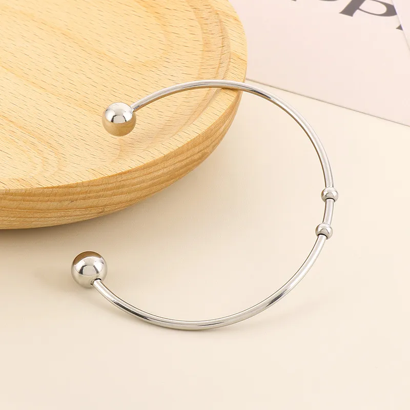 Stainless Steel Open Bangle with Fashionable and Trendy Ins Style Electroplating 18K Gold