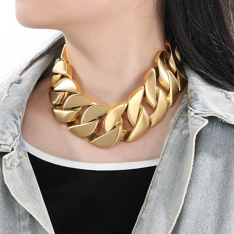 European and American Widened Ultra-Cool 43mm Cuban Chain High-Quality Glossy Necklace for Men and Women