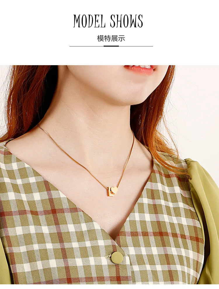 Minimalist and Personalized Stainless Steel 26 Letter Heart Pullable Necklace Wholesale