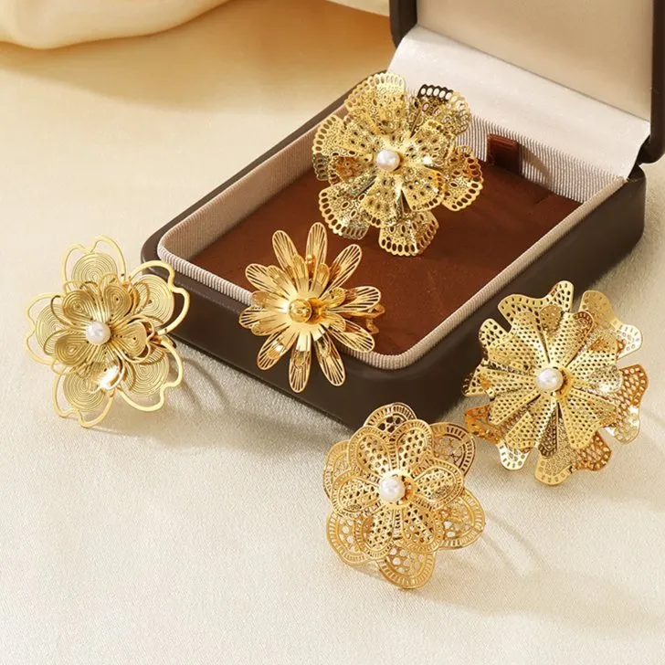 Premium Multi-Layer Court Ring in Gold with Diamonds