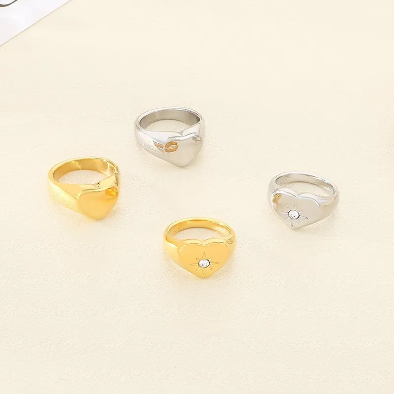 Simple Heart-Shaped Diamond-Encrusted Eight-Pointed Star Ring Multi-Color 18K Gold-Plated Stainless Steel Ring