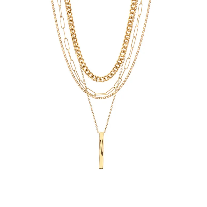 Trendy People Wear Multi-Layered Chain Necklaces with a Sense of Luxury, Twisted Metal Bars, Small Gold Bars, Stainless Steel Pendants, and Necklaces