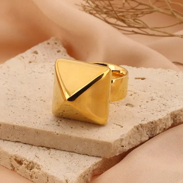 French-Style Trendy Gold Domed Geometric Stainless Steel Ring for Men and Women