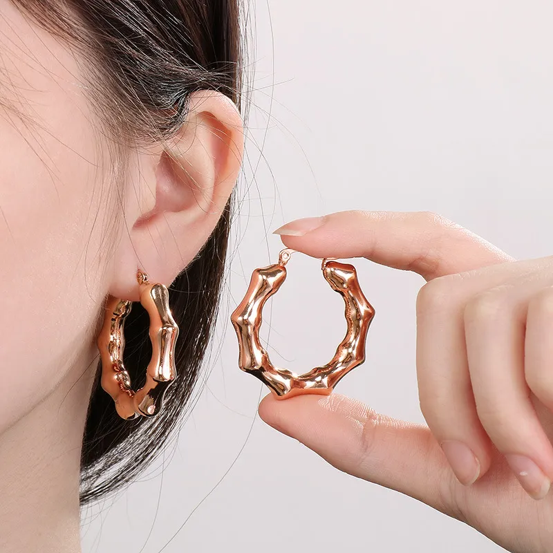 Fashion Stainless Steel U-Shaped Bamboo Hollow Earrings Personalized 18K Vacuum Gold-Plated Earrings