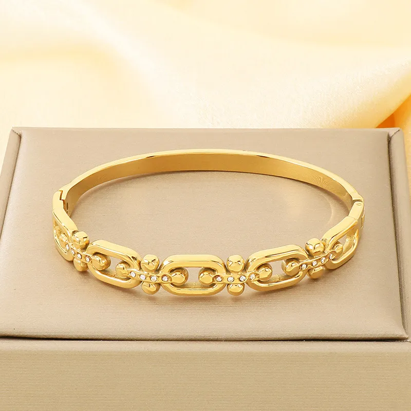 Stainless Steel Jewelry Rhinestone Bangle Suitable for Daily Wear