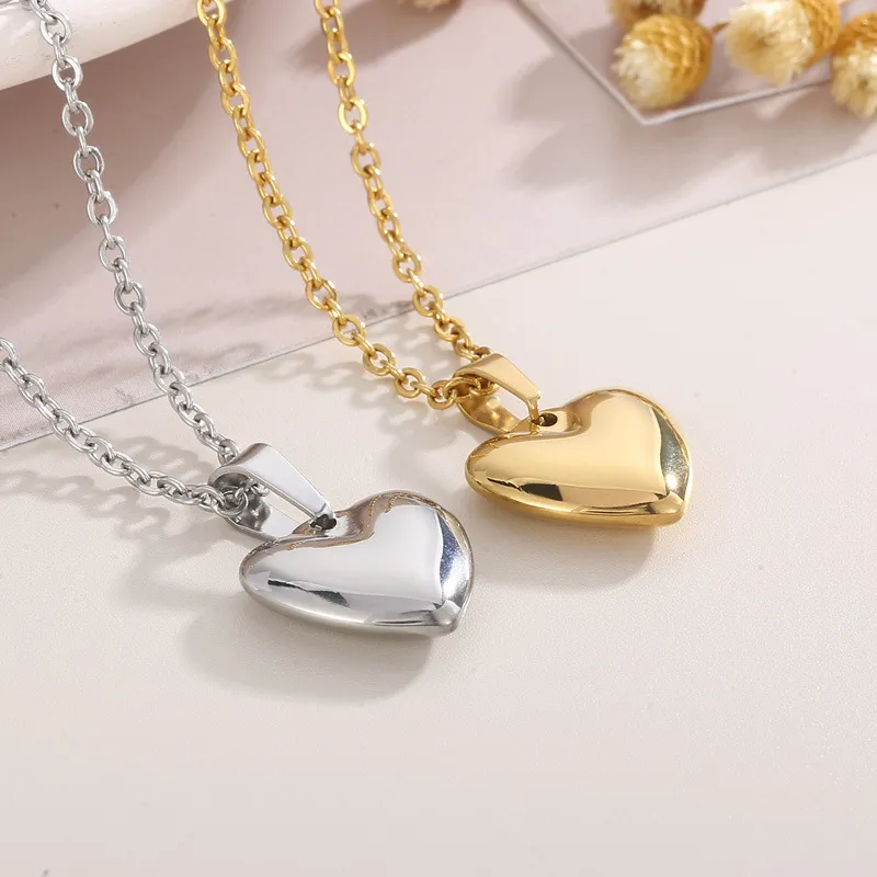 Minimalist Style Stainless Steel Heart-Shaped Pendant Earrings Necklace Set Jewelry Women's Accessories