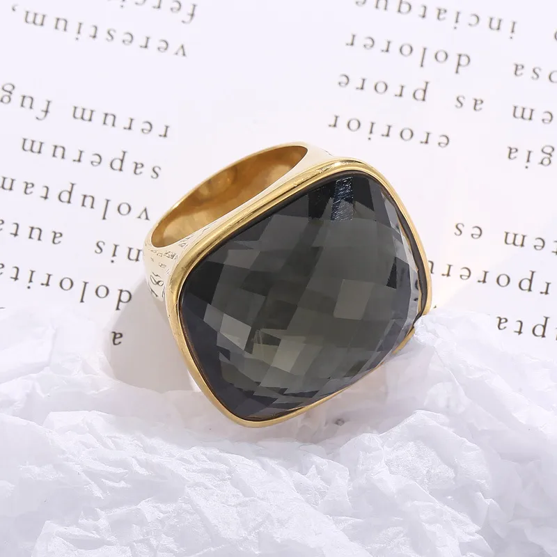 Fashion Jewelry Crystal Glass Stainless Steel Rings Multi-Color Vintage Finger Rings Wholesale