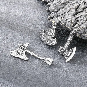 Vintage Personalized Thor's Hammer Accessories Nordic Viking Guide Rune Skull Axe Stainless Steel Men's Pendant
