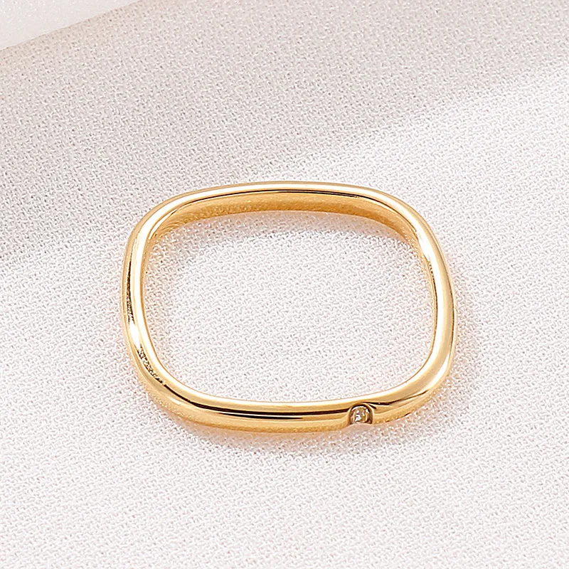 Chic Plain Square Ring with Diamonds for Couples - Perfect for Index Finger
