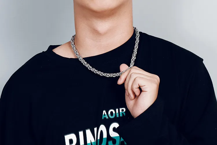 Stainless Steel Jewelry Chain Necklace Suitable for Daily Wear