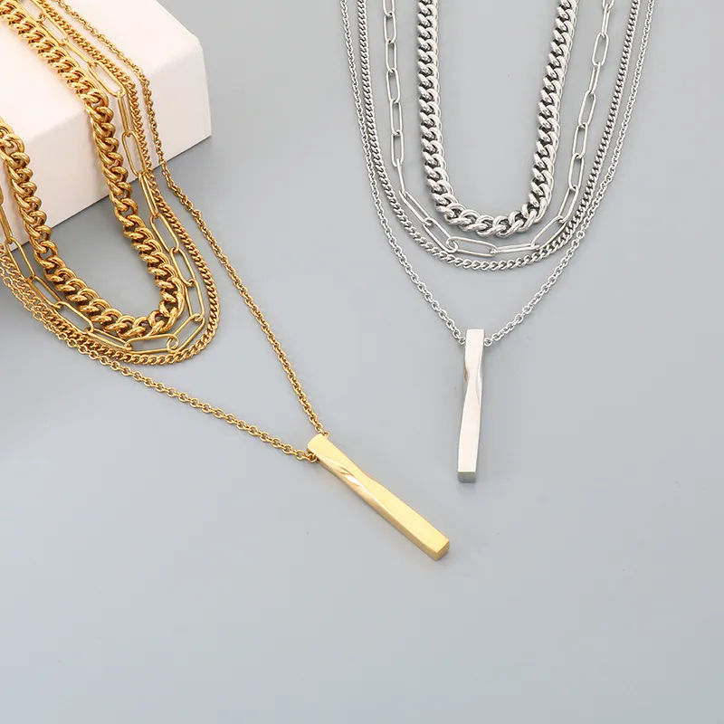 Trendy People Wear Multi-Layered Chain Necklaces with a Sense of Luxury, Twisted Metal Bars, Small Gold Bars, Stainless Steel Pendants, and Necklaces