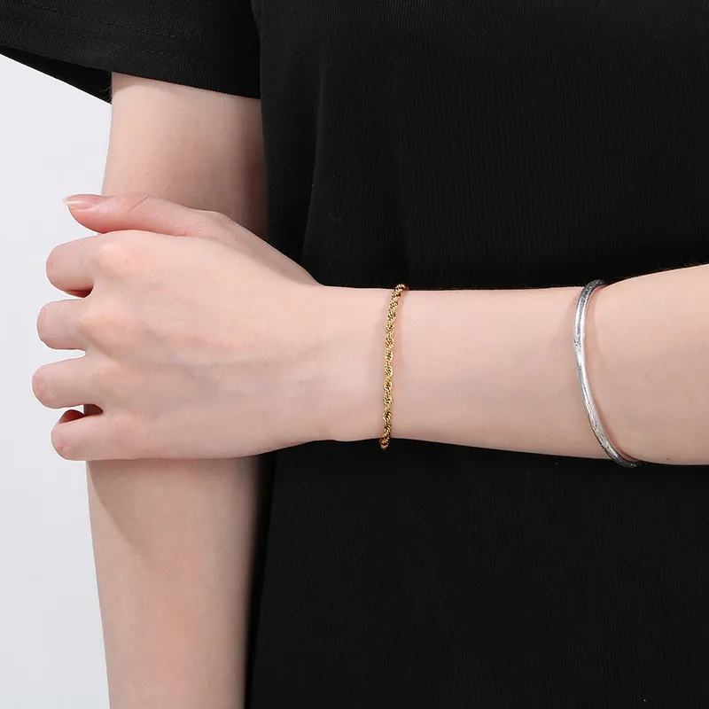 Fashion Stainless Steel Spiral Pattern Multi-Size Twist Chain Lobster Clasp Couple Bracelet