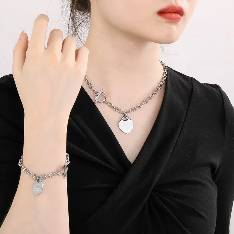 Ins Ot Clasp Heart Bracelet O-Chain Letter Peach Heart Stainless Steel Jewelry Set