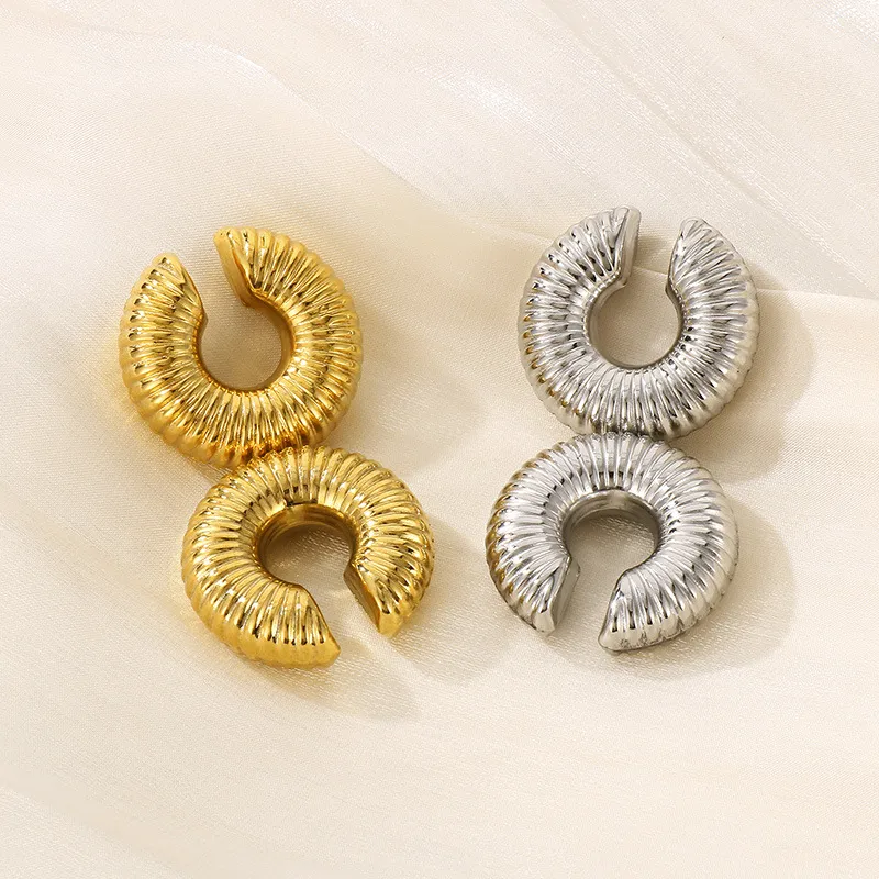 Fashionable and Atmospheric Stainless Steel Hollow C-Shaped Temperament Women's Earrings Wholesale Jewelry