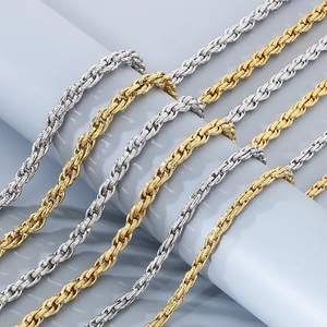 Fashionable Electroplated 18 Gold Personalized Jewelry Wholesale Stainless Steel Embossed Twisted Chain Set
