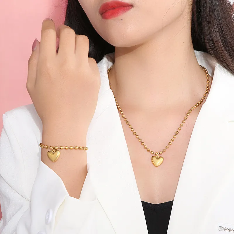 Stainless Steel 3D 18K Gold-Plated Heart-Shaped Bead Necklace and Bracelet Personalized Women's Set
