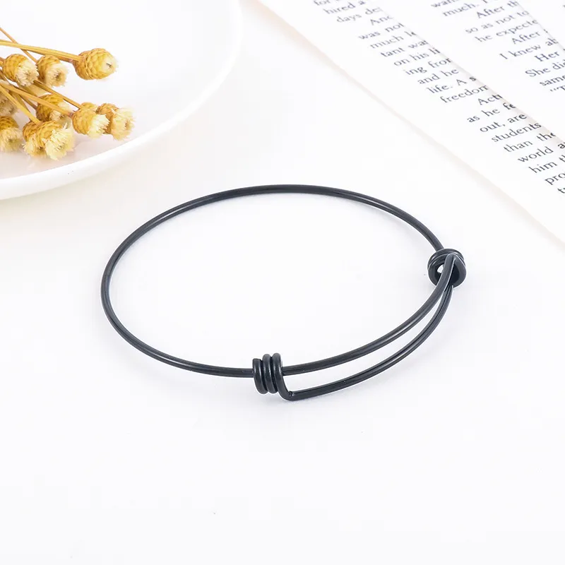 Factory Wholesale Adjustable Steel Wire Coil Bracelets Multi-Color Adjustable Stainless Steel Bangles for Women
