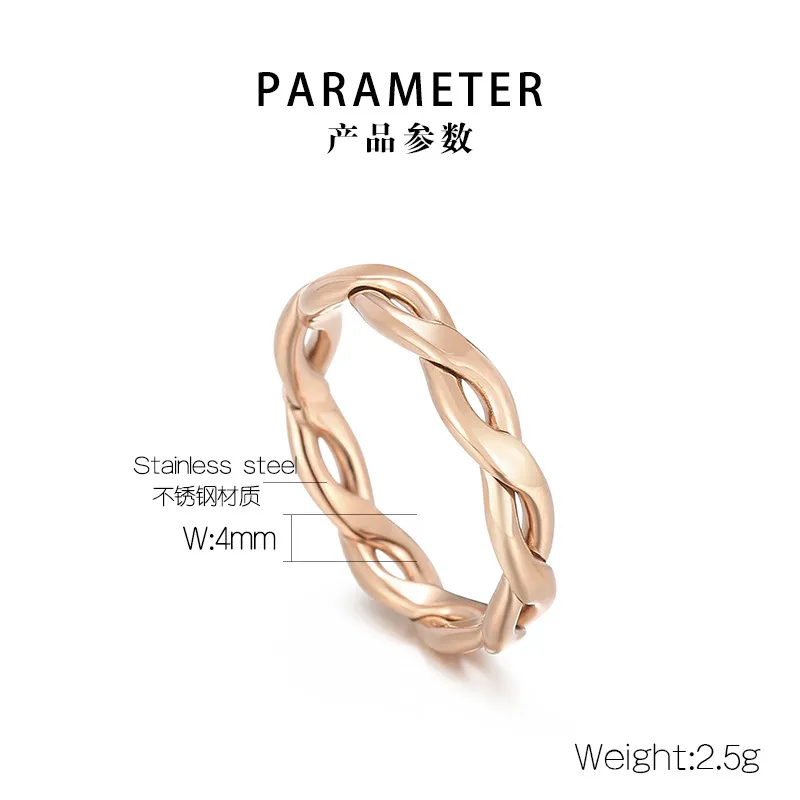 Stainless Steel Ring 18K Gold-Plated Twisted Pattern Jewelry Suitable for Daily Wear