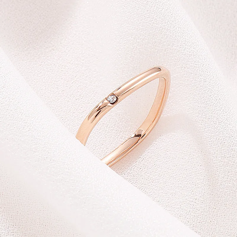 Chic Plain Square Ring with Diamonds for Couples - Perfect for Index Finger